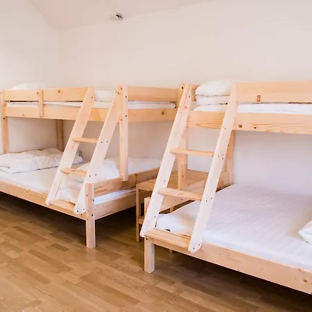 Hisa Na Travniku * Dob