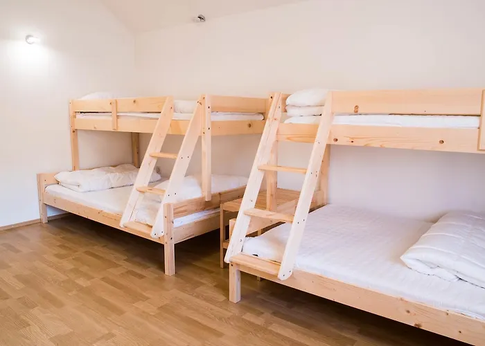 Hisa Na Travniku * Dob